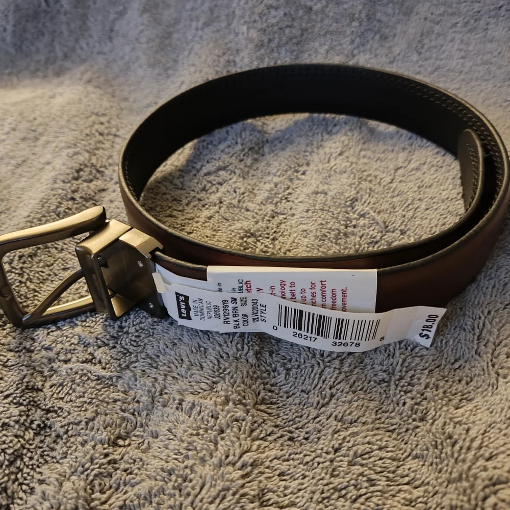 Levi's Boys Reversible Stretch Belt Black Brown Youth Small 22-24